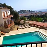 Miramar , Tossa De Mar, Con Piscina توسا ذي مار
