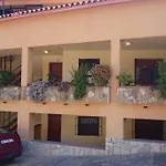 Apartment Miramar , Tossa De Mar, Con Piscina